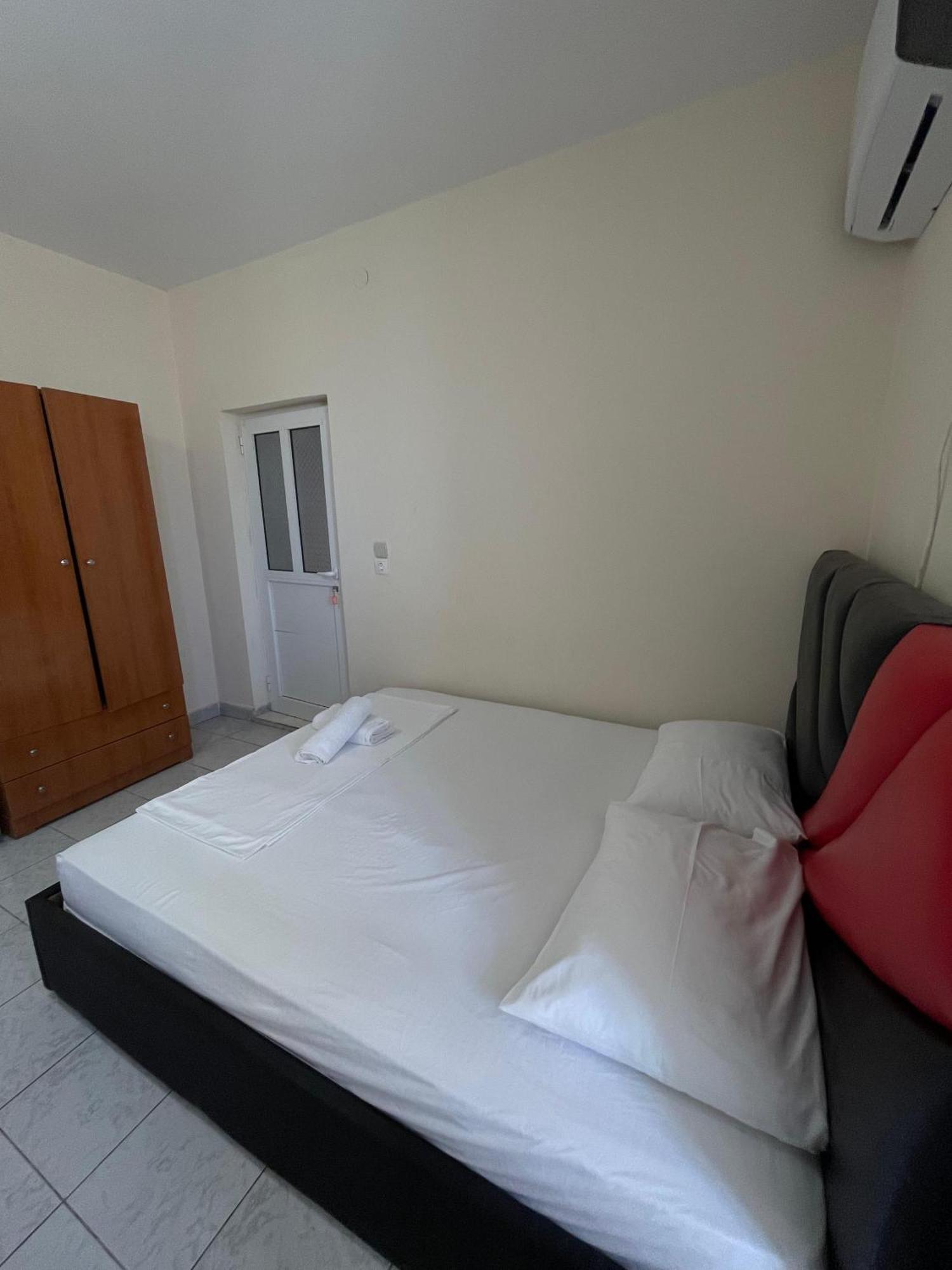 Hotel Gjika Sarandë 외부 사진